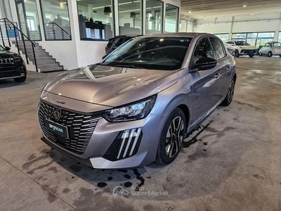 Begagnad Peugeot 208 Allure 101 HK (74 kW) 2025 Grå Halvkombi