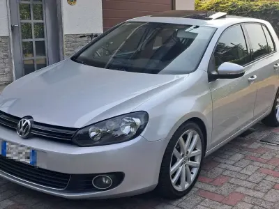 Usata VW Golf VI Highline 160 CV (117 kW) 2010 Argento Utilitaria