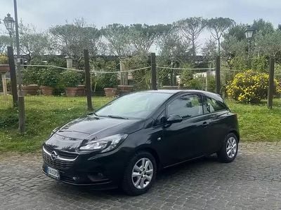 Usata Opel Corsa 90 CV (66 kW) 2015 Nero Utilitaria