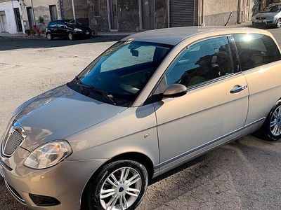 Usata Lancia Ypsilon 75 CV (55 kW) 2007 Utilitaria