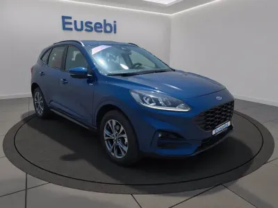 Usata Ford Kuga ST-Line 225 CV (165 kW) 2023 Blu blazer SUV