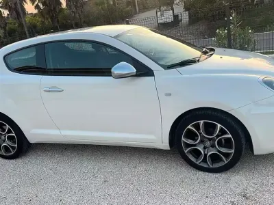 Usata Alfa Romeo MiTo 77 CV (56 kW) 2016 Utilitaria