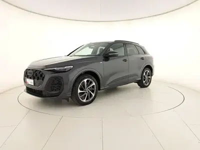 Usata Audi Q5 S-Line 204 CV (150 kW) 2025 Grigio tambora metallico SUV