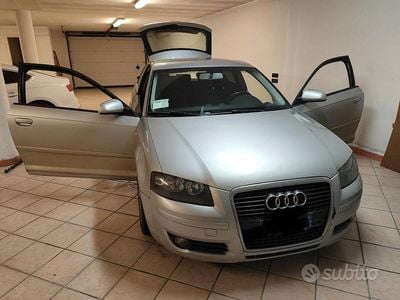 Grigio Usata 2005 Audi A3 Ambition Berlina | 1500 € (Buon prezzo)