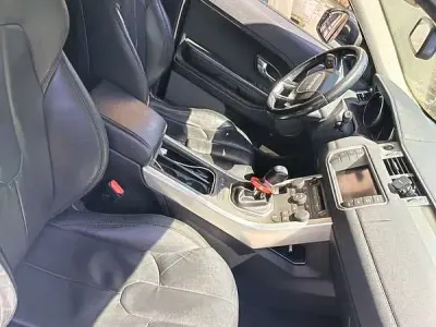 Usata Land Rover Range Rover evoque Dynamic 150 CV (110 kW) 2013 Bianco SUV