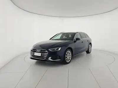 Usata Audi A4 Advanced Plus 163 CV (119 kW) 2022 Blu/azzurro Station wagon