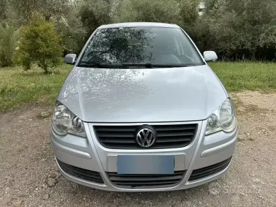 Usata VW Polo 69 CV (50 kW) 2006 Grigio Utilitaria