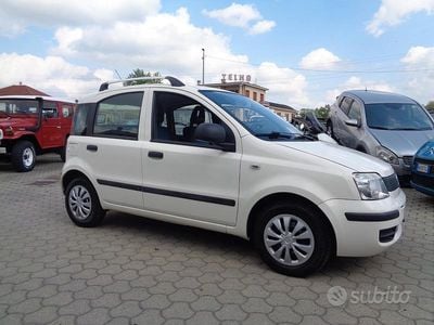 Usata Fiat Panda Dynamic 69 CV (50 kW) 2011 Bianco Utilitaria