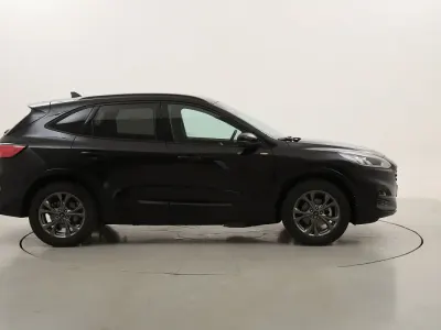 Usata Ford Kuga ST-Line 225 CV (165 kW) 2023 Neronero SUV