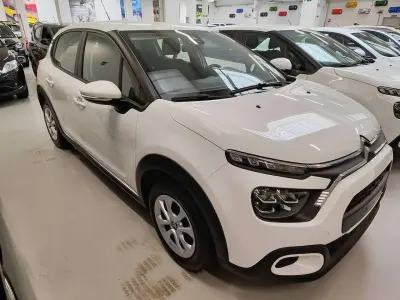 Usata Citroën C3 83 CV (61 kW) 2022 Alpine white Utilitaria