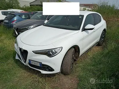 Usata Alfa Romeo Stelvio Sprint 160 CV (117 kW) 2022 Bianco SUV