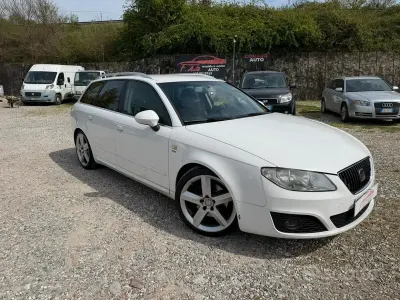 Usado Seat Exeo Sport 170 CV (125 kW) 2009 Blanco Familiar