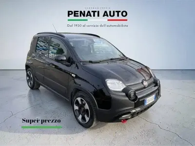 Usata Fiat Panda Cross Cross 70 CV (51 kW) 2024 Nero Utilitaria