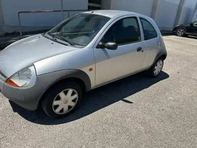 Usata Ford Ka 69 CV (50 kW) 2003 Argento Utilitaria
