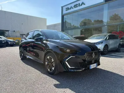 Nuova Renault Clio V Techno 160 CV (117 kW) 2026 Nero Berlina