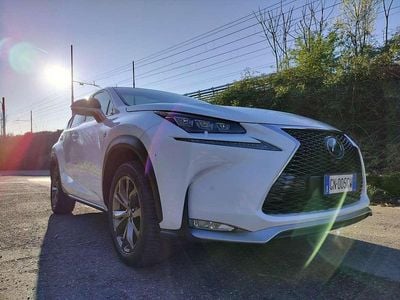Lexus NX300h