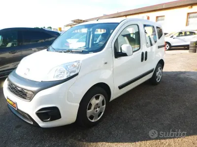 Usata Fiat Qubo Lounge 80 CV (58 kW) 2019 Bianco Monovolume