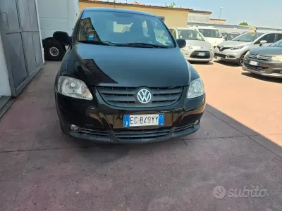 Usata VW Fox 60 CV (44 kW) 2011 Nero Utilitaria