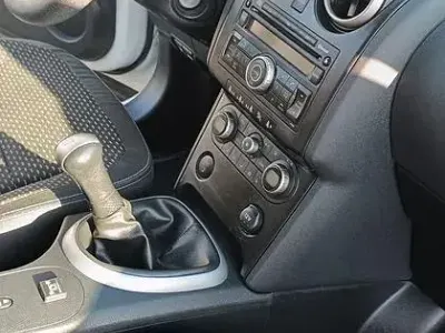 Usata Nissan Qashqai 115 CV (84 kW) 2008 Bianco SUV