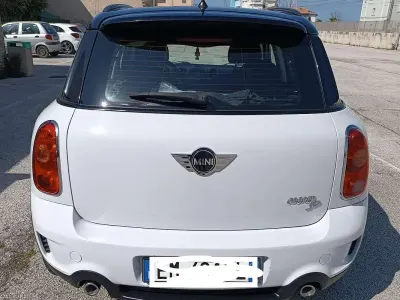 Usata Mini Cooper D Countryman 143 CV (105 kW) 2012 Bianco SUV