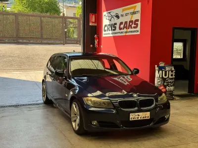 Usata BMW 320 Comfort Edition 184 CV (135 kW) 2010 Blu/azzurro Station wagon