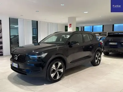 Usata Volvo XC40 R-Design 179 CV (131 kW) 2022 Nero SUV