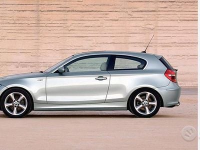 Usata BMW 123 204 CV (150 kW) 2008 Utilitaria