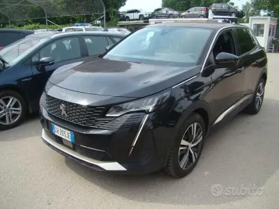 Usata Peugeot 3008 Allure 131 CV (96 kW) 2022 Nero SUV
