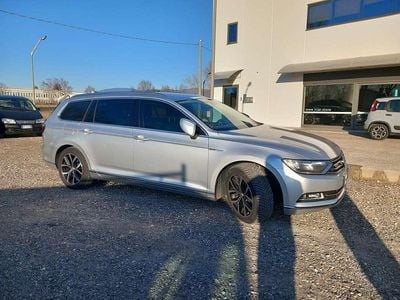 Usata VW Passat Highline 190 CV (139 kW) 2015 Argento Station wagon