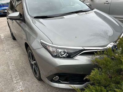 usata Toyota Auris Touring Sports 1.8h Lounge cvt