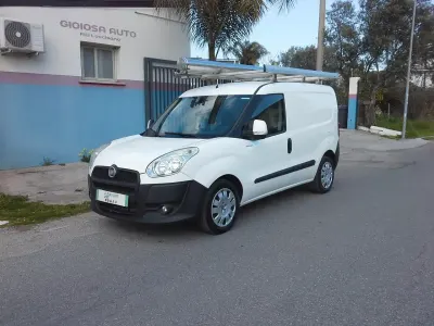 Usata Fiat Doblò 104 CV (76 kW) 2014 Bianco Monovolume