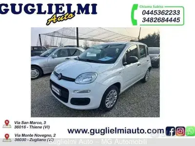 Usata Fiat Panda Lounge 69 CV (50 kW) 2020 Bianco Utilitaria