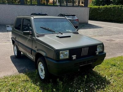 Usata Fiat Panda 4x4 50 CV (36 kW) 1986 Verde Utilitaria