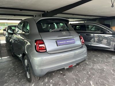 Usata Fiat 500e 86 kW (118 CV) 2024 Grigio
