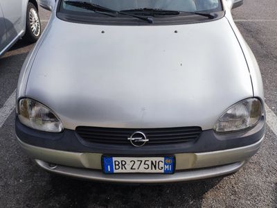 usata Opel Corsa B 2000