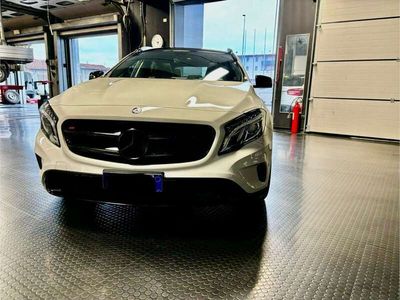 Mercedes GLA200