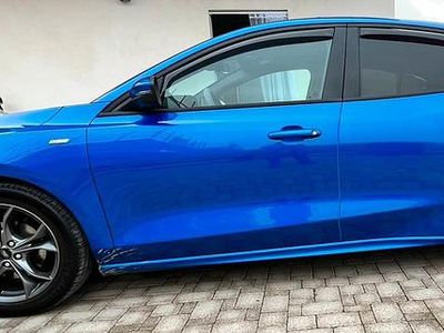 Usata Ford Focus ST-Line 125 CV (91 kW) 2020 Blu Berlina