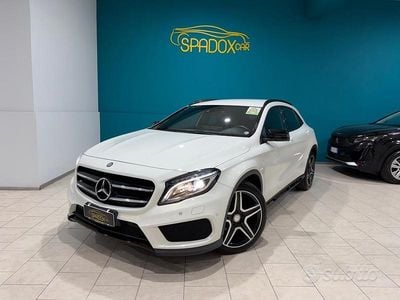 Usata Mercedes GLA200 Premium 136 CV (100 kW) 2014 Bianco SUV