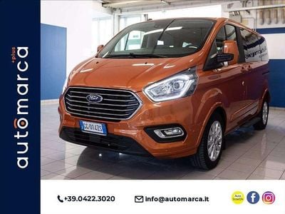 Usata Ford Tourneo Custom Titanium 185 CV (136 kW) 2021 Arancione metallizzato Furgone