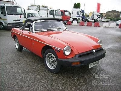 Usata MG B 95 CV (69 kW) 1975 Rosso Cabrio