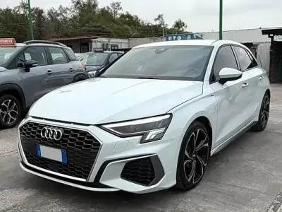 Usata Audi A3 S-Line 150 CV (110 kW) 2022 Bianco Berlina