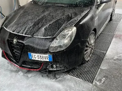 Usata Alfa Romeo Giulietta 105 CV (77 kW) 2011 Nero Utilitaria