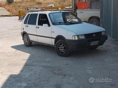 Usata Fiat Uno 45 CV (33 kW) 1990 Bianco Utilitaria
