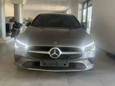 Usata Mercedes CLA200 Shooting Brake Business 150 CV (110 kW) 2021 Grigio Station wagon