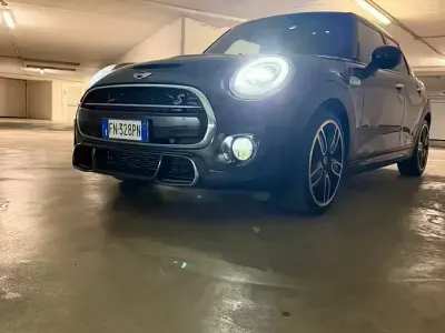 Usata Mini John Cooper Works 192 CV (141 kW) 2018 Grigio Utilitaria