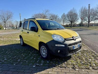 Usata Fiat Panda 80 CV (58 kW) 2017 Giallo Furgone
