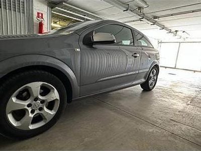 Opel Astra GTC