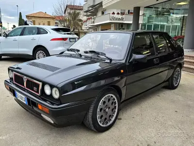 Usata Lancia Delta 196 CV (144 kW) 1990 Grigio Utilitaria
