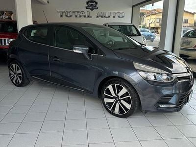 Usata Renault Clio IV Zen 75 CV (55 kW) 2016 Grigio Berlina