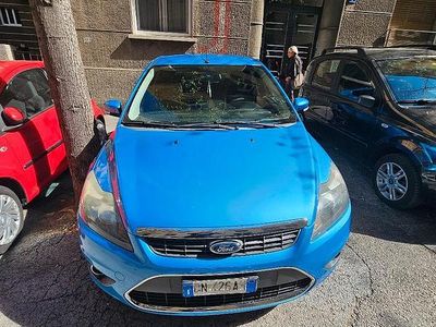 Usata Ford Focus Titanium 136 CV (100 kW) 2008 Blu Berlina
